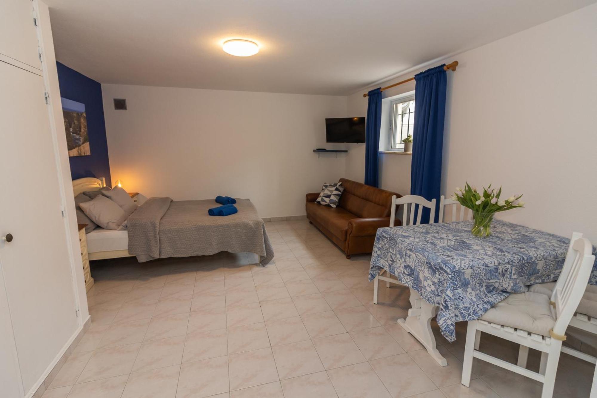 Bb Dona Ana Bed & Breakfast Lagos Exterior photo