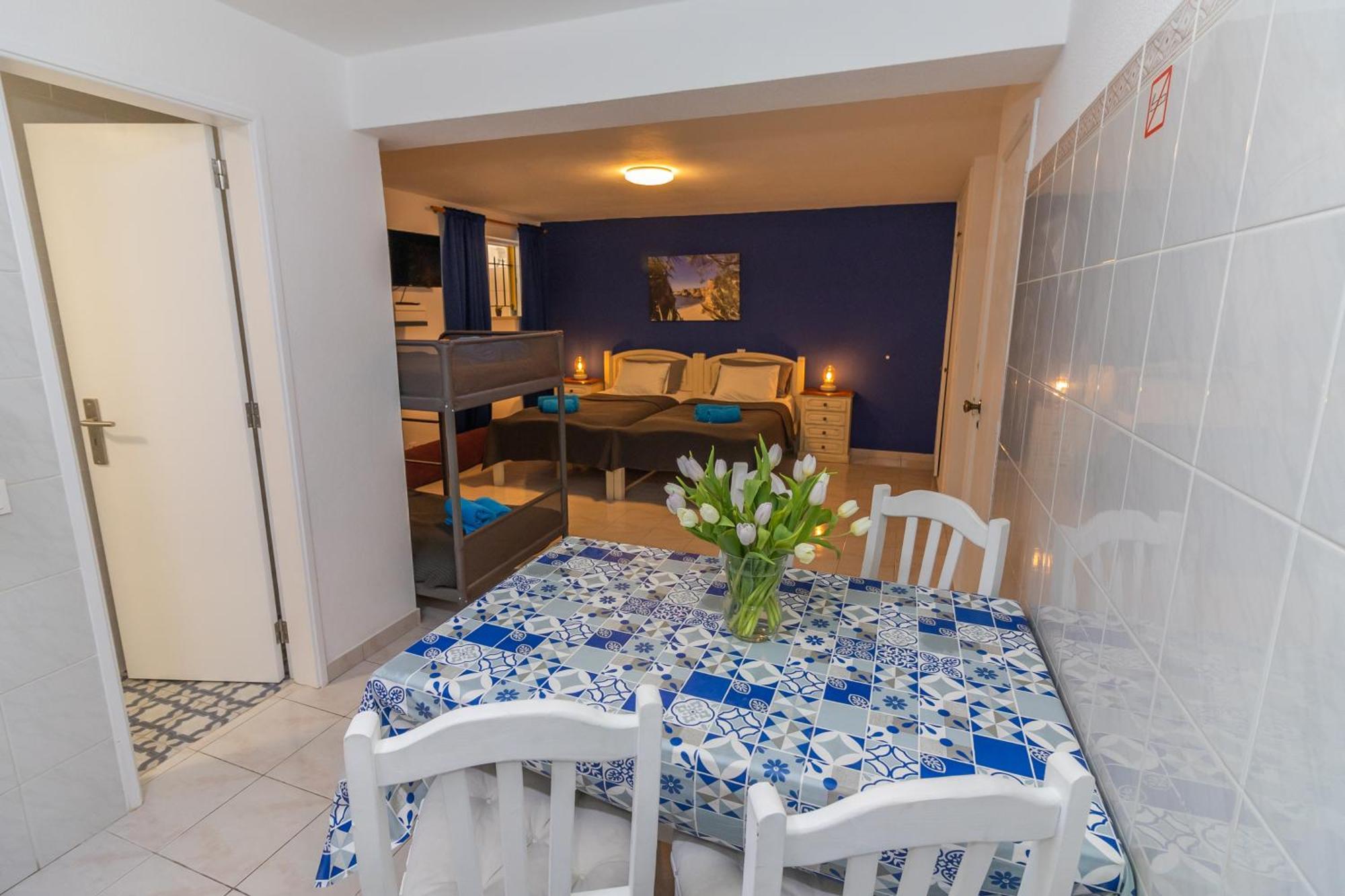 Bb Dona Ana Bed & Breakfast Lagos Exterior photo